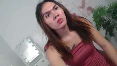 pinky_web03 online show from November 23, 2025, 2:33 am