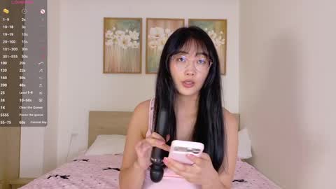 Polly online show from April 16, 2026, 9:10 am