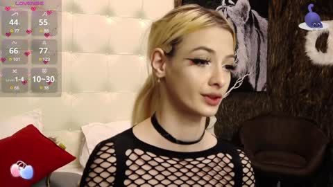 Pinky online show from January 19, 2025, 11:10 pm