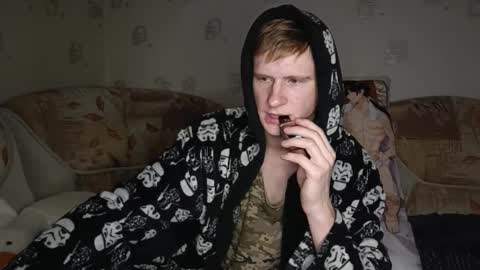 Snapshot of pinochetti chatting on January 3, 2025, 8:01 pm Incubus online show from January 3, 2025, 8:01 pm