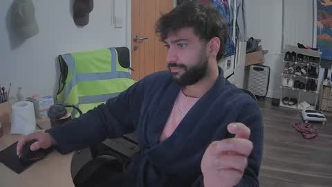 Snapshot of pinocicock chatting on January 27, 2025, 9:22 pm Yash online show from January 27, 2025, 9:22 pm