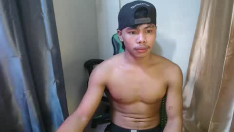 pinoy_fuckboy69 online show from April 12, 2026, 4:39 am