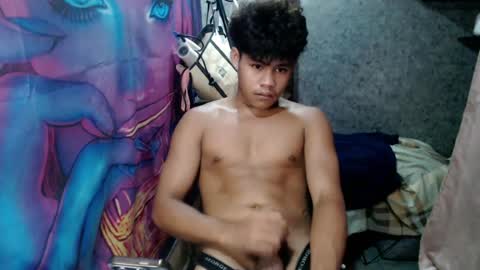 Snapshot of pinoy_shyboy69 chatting on August 9, 2026, 3:34 am pinoy_shyboy69 online show from August 9, 2026, 3:34 am