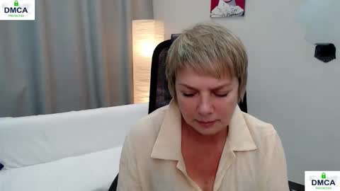 Bella online show from January 12, 2026, 10:53 am