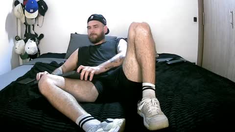 Snapshot of pipe1203 chatting on January 20, 2025, 11:10 pm pipe1203 online show from January 20, 2025, 11:10 pm