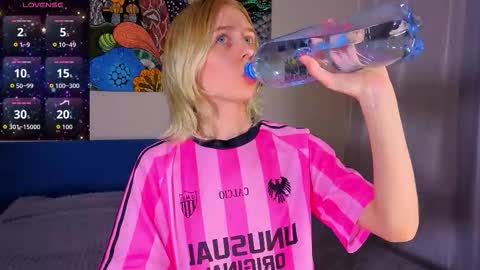 pis_sos online show from March 24, 2026, 8:58 pm