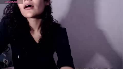 PiscisDreams online show from September 12, 2025, 4:07 pm