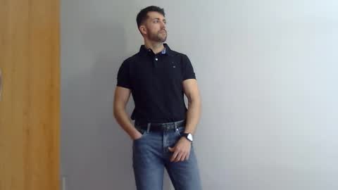 pitruki00 online show from March 17, 2026, 10:29 am