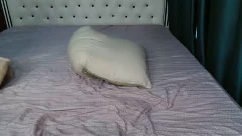 pixel online show from April 13, 2026, 8:42 am