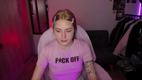 pixie online show from December 14, 2024, 11:45 pm