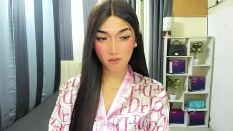Snapshot of pixiedoll_ chatting on June 27, 2026, 6:51 am pixiedoll_ online show from June 27, 2026, 6:51 am