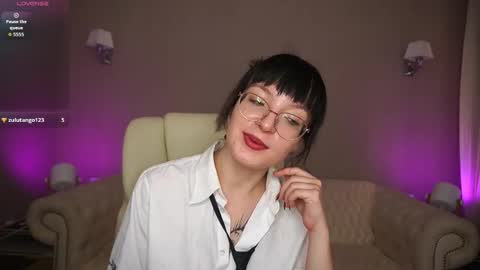 Snapshot of pixiepeachh chatting on September 20, 2025, 6:14 am pixiepeachh online show from September 20, 2025, 6:14 am