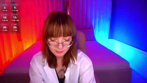 pixiepeachh online show from November 19, 2025, 5:24 pm