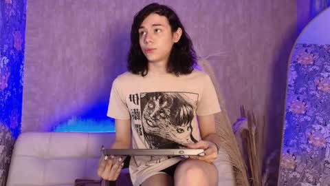 cris online show from February 19, 2026, 2:18 am