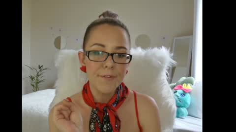 Lynn online show from December 5, 2024, 3:39 pm