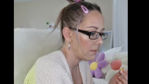 Lynn online show from January 15, 2025, 11:53 am