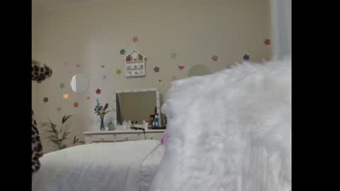 Lynn online show from January 23, 2025, 3:01 pm