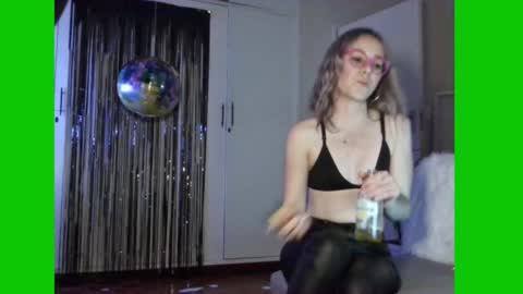 Lynn online show from February 18, 2025, 5:10 pm