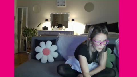 Lynn online show from March 4, 2025, 5:13 pm