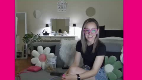 Lynn online show from March 7, 2025, 5:17 pm