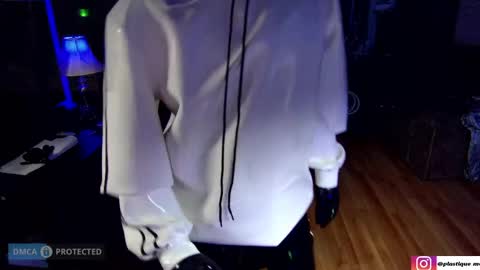 plasticme online show from April 29, 2026, 5:52 pm