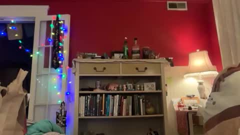 Platinum 3 online show from April 23, 2026, 5:08 am