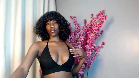 Snapshot of playboypetit chatting on February 1, 2026, 8:40 pm playboypetit online show from February 1, 2026, 8:40 pm