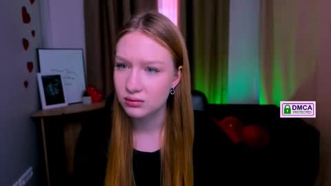 Snapshot of playful_sophie chatting on March 10, 2025, 12:04 pm Sophie online show from March 10, 2025, 12:04 pm