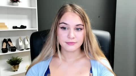 Valeria online show from July 25, 2026, 6:33 am