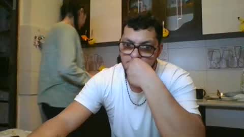 Snapshot of pleas3s_sweet chatting on January 22, 2025, 8:28 pm pleas3s_sweet online show from January 22, 2025, 8:28 pm