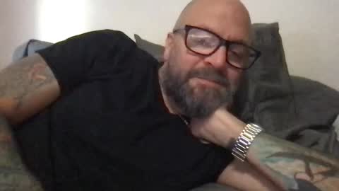 Snapshot of pleasesitonmycock chatting on January 14, 2025, 1:49 pm PleaseSitOnMyCock online show from January 14, 2025, 1:49 pm