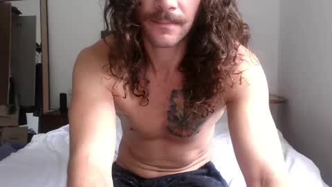 Snapshot of pleasurea chatting on February 23, 2025, 5:18 pm pleasure online show from February 23, 2025, 5:18 pm