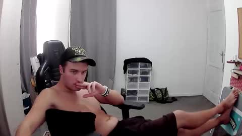 Snapshot of plkrisztian chatting on September 29, 2025, 6:46 pm plkrisztian online show from September 29, 2025, 6:46 pm