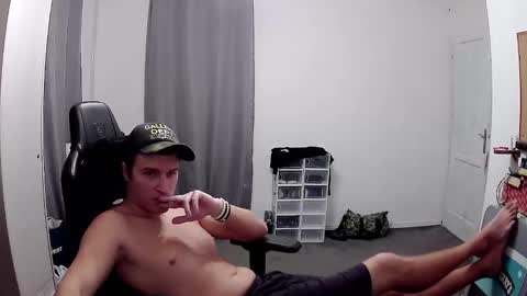 Snapshot of plkrisztian chatting on October 27, 2025, 8:46 pm plkrisztian online show from October 27, 2025, 8:46 pm