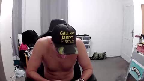 Snapshot of plkrisztian chatting on November 13, 2025, 4:17 pm plkrisztian online show from November 13, 2025, 4:17 pm