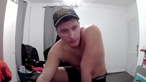 Snapshot of plkrisztian chatting on April 5, 2026, 10:51 pm plkrisztian online show from April 5, 2026, 10:51 pm