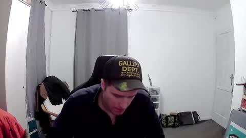 Snapshot of plkrisztian chatting on April 9, 2026, 7:08 pm plkrisztian online show from April 9, 2026, 7:08 pm