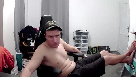 Snapshot of plkrisztian chatting on April 25, 2026, 10:40 pm plkrisztian online show from April 25, 2026, 10:40 pm