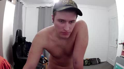 Snapshot of plkrisztian chatting on May 1, 2026, 12:15 am plkrisztian online show from May 1, 2026, 12:15 am