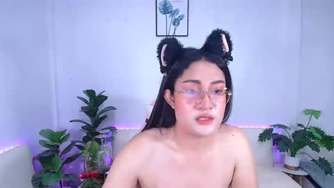 Ploysai online show from September 27, 2025, 4:01 pm