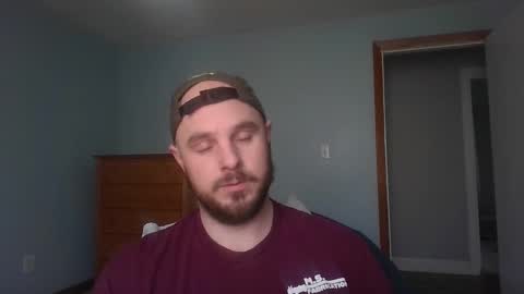 Snapshot of pluski155 chatting on March 9, 2025, 3:16 pm Evan online show from March 9, 2025, 3:16 pm