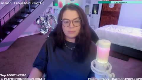 Snapshot of plutoprincess69 chatting on January 26, 2025, 5:56 am Pluto Princess online show from January 26, 2025, 5:56 am