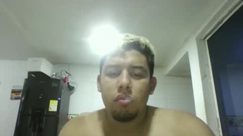 Snapshot of pocahot2512 chatting on February 2, 2026, 1:04 am pocahot2512 online show from February 2, 2026, 1:04 am