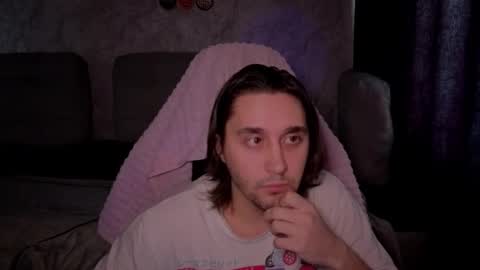 pohyi_ online show from March 2, 2026, 8:21 am