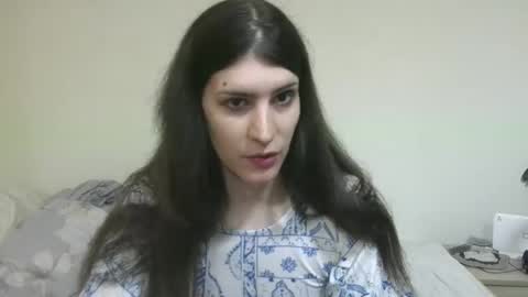 Snapshot of poisonivyb chatting on May 15, 2026, 7:43 pm Poison Ivy online show from May 15, 2026, 7:43 pm