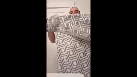 Pokegaymer69 online show from January 17, 2026, 12:48 am