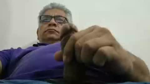 poli online show from November 25, 2025, 4:01 am