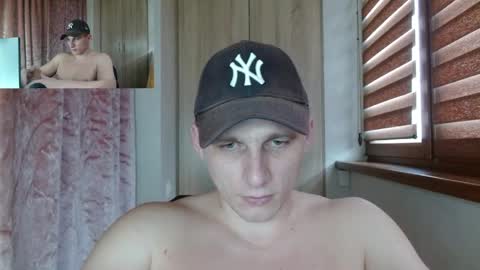 Poliglotjoe2 online show from April 1, 2026, 1:41 pm