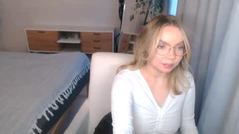 PolinaJones online show from November 21, 2025, 11:20 am
