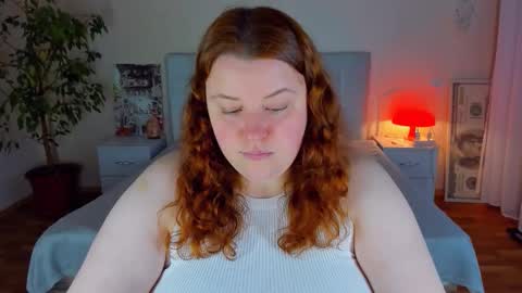 Polina online show from May 11, 2026, 4:15 pm